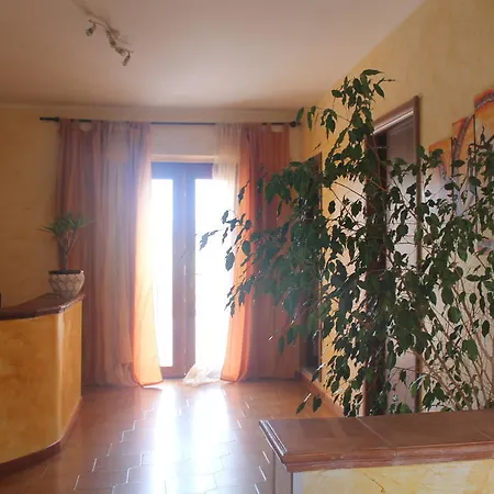 Giorgia Airport Bed & Breakfast *